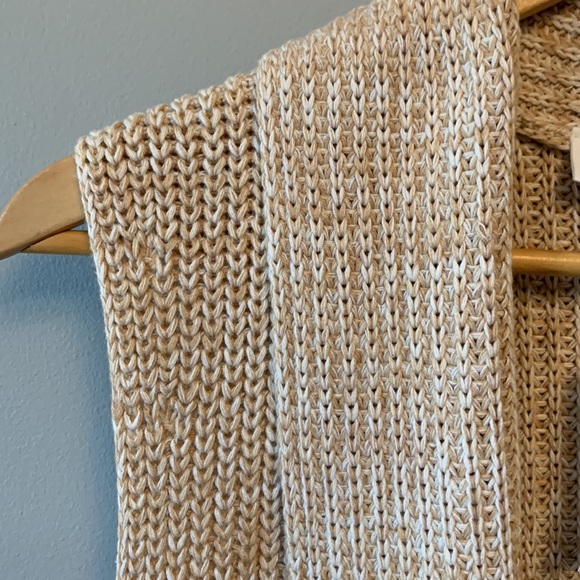 GAP Knit Open Front Cotton Sleeveless Sweater Vest - Picture 3 of 9